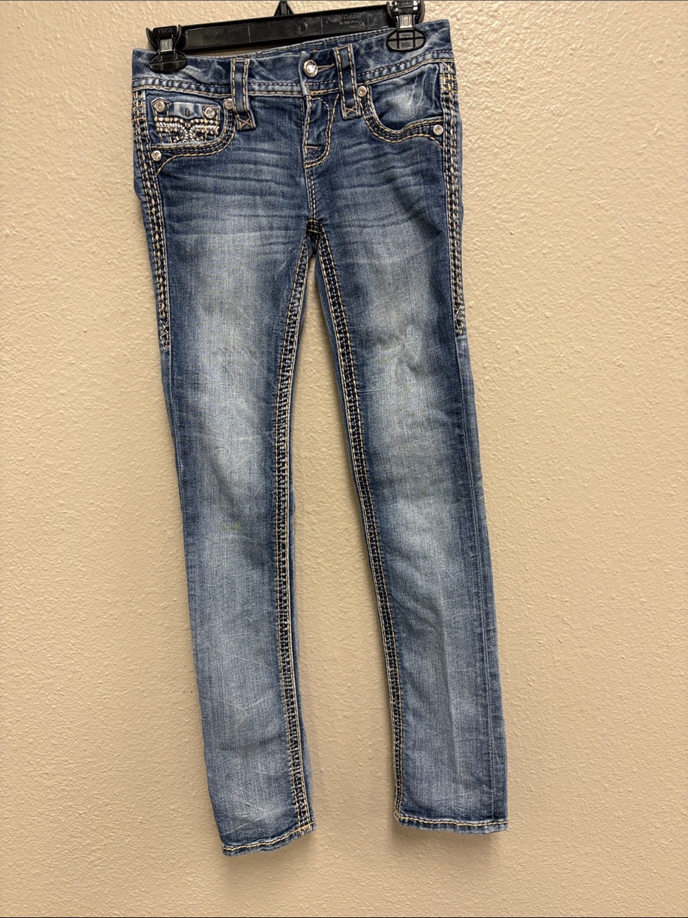 Rock Revival Skinny Jeans in Faded Blue with Embroidered Pockets